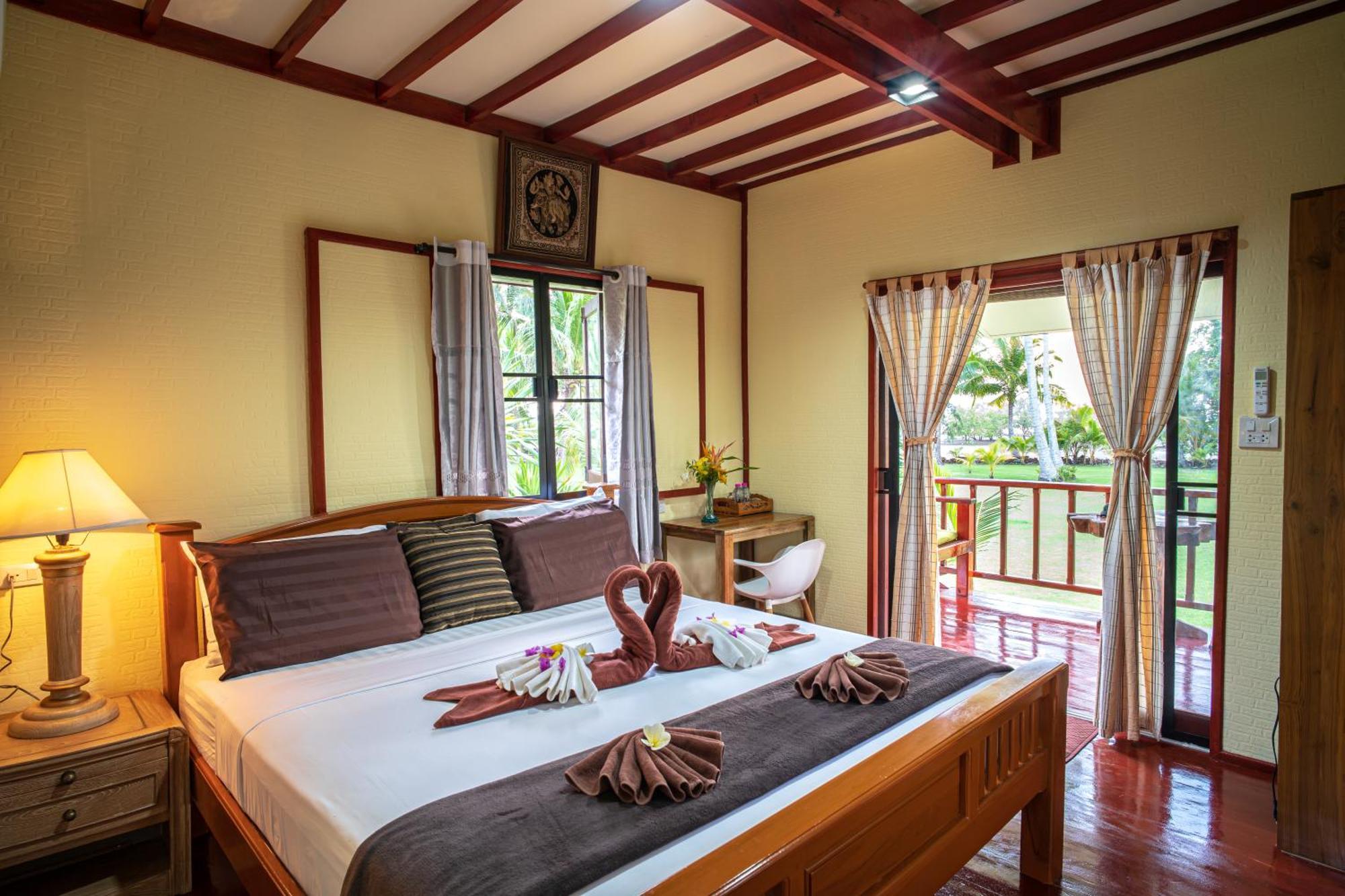 Siboya Bungalows Exteriör bild