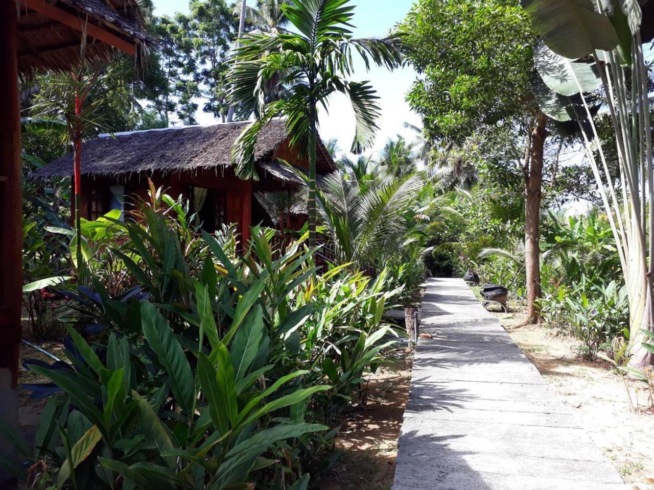 Siboya Bungalows Exteriör bild