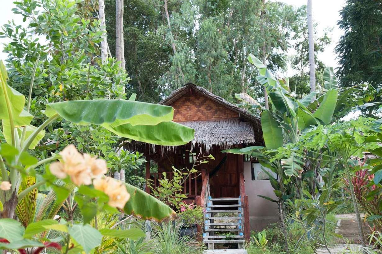 Siboya Bungalows Exteriör bild