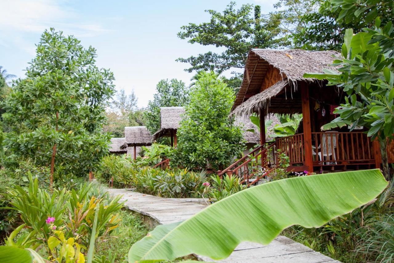 Siboya Bungalows Exteriör bild